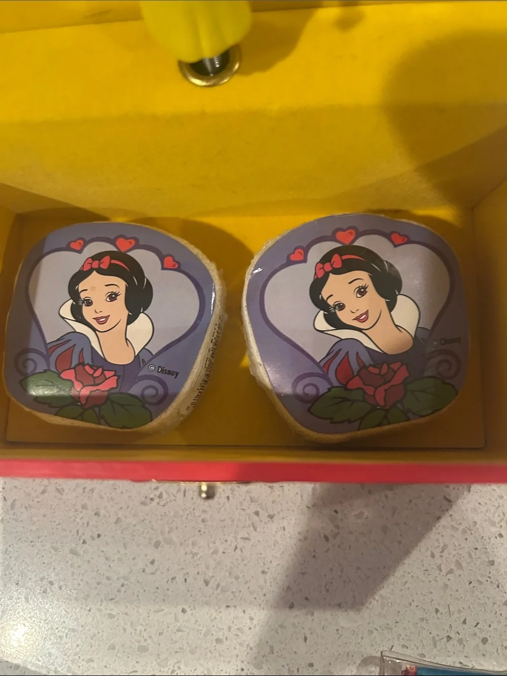 Disney Snow White Decorative Jewelry Box comes with free gifts 🎁